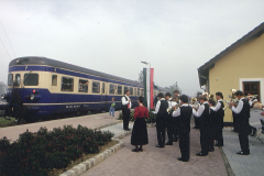 1990 Bahnhofseröffnung